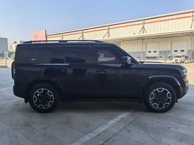 BYD FangChengBao Titanium 7 — Фото автомобиля 13