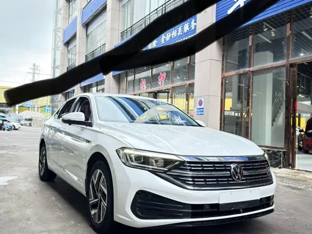 Volkswagen Sagitar — Фото автомобиля 3