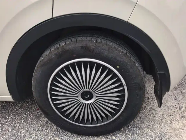 Wuling Bingo — Фото автомобиля 7