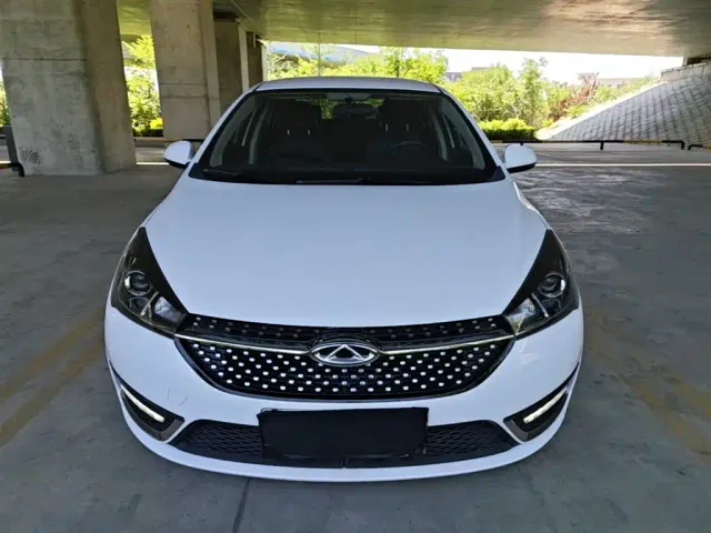 Chery Arrizo 5 — Фото автомобиля 2