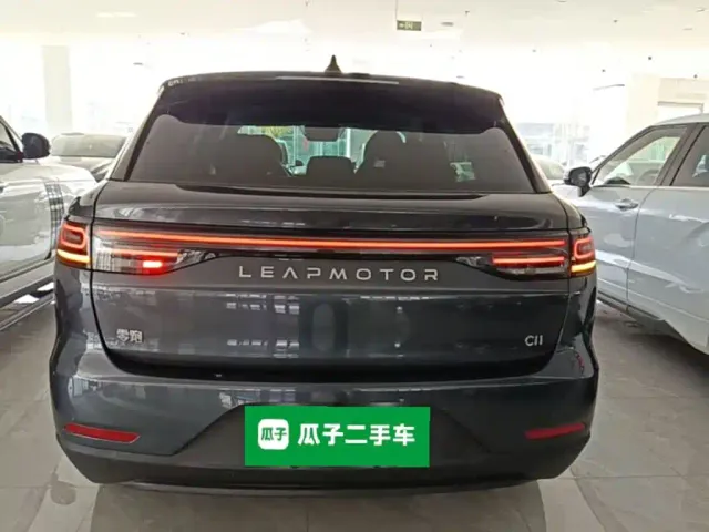 Leapmotor C11 — Фото автомобиля 5