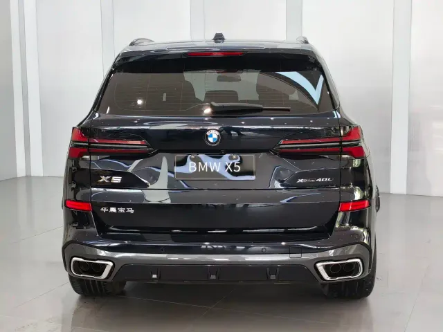BMW X5 — Фото автомобиля 4