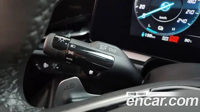 Kia Niro All Niro EV Air — Фото автомобиля 29
