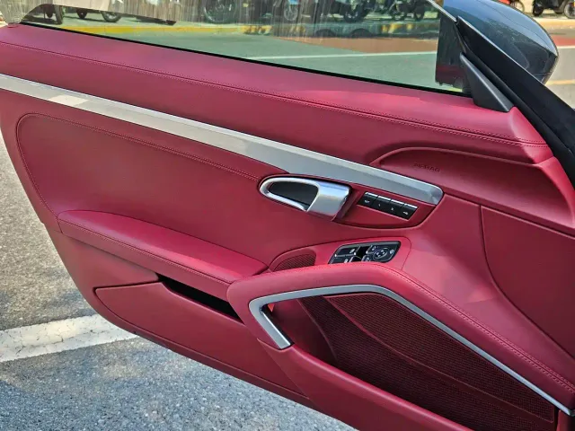 Porsche 718 — Фото автомобиля 16