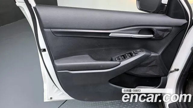 Kia Seltos — Фото автомобиля 23