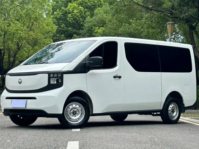 Фотография автомобиля — Changan Kaicheng V919