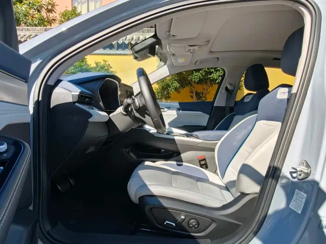 Geely Xingrui — Фото автомобиля 7
