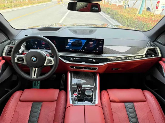 BMW X5 M — Фото автомобиля 14