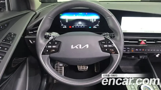 Kia Niro The All New — Фото автомобиля 19