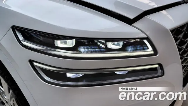 Genesis GV80 — Фото автомобиля 22