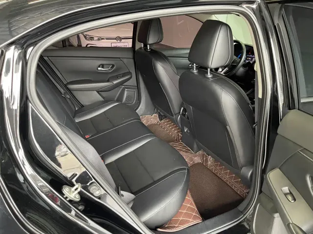 Nissan Sylphy — Фото автомобиля 20