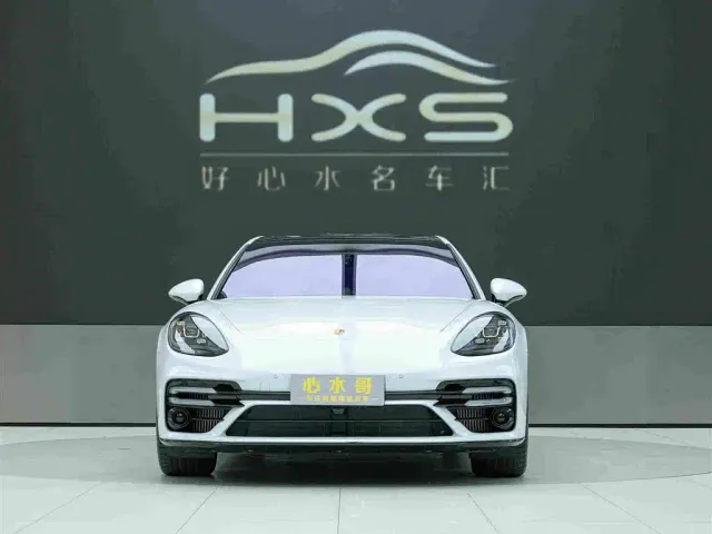 Porsche Panamera — Фото автомобиля 2