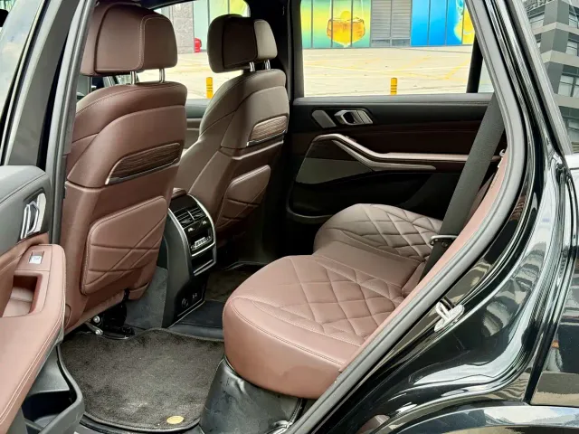 BMW X5 — Фото автомобиля 6