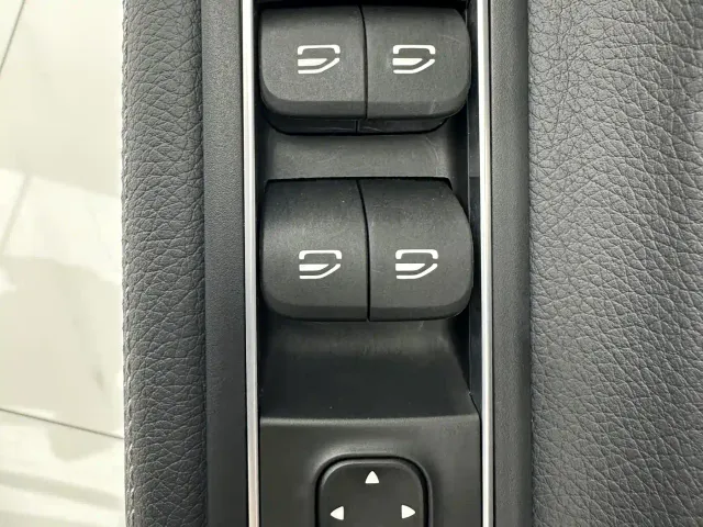 Mercedes-Benz A-Class — Фото автомобиля 11