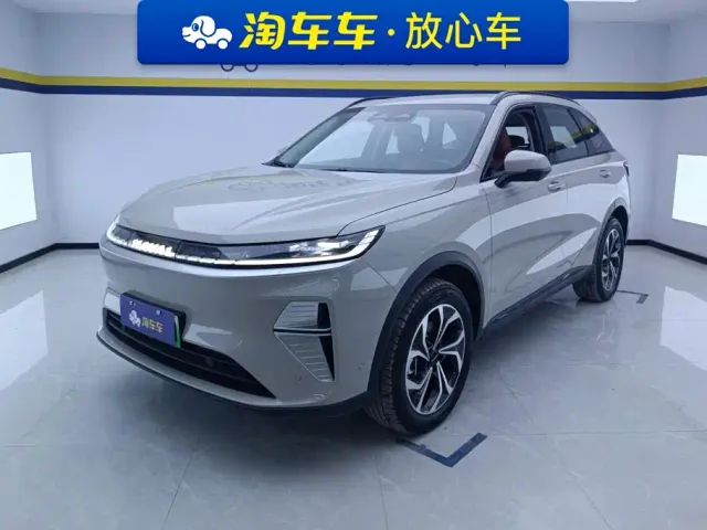 Фотография автомобиля — Haval Xiaolong MAX