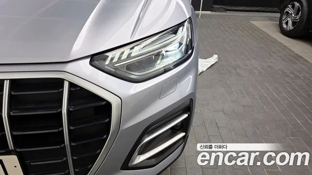 Audi Q5 45 TFSI quattro — Фото автомобиля 21