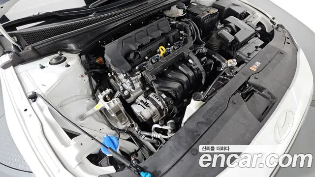 Hyundai AVANTE Новый Avante (CN7) — Фото автомобиля 6