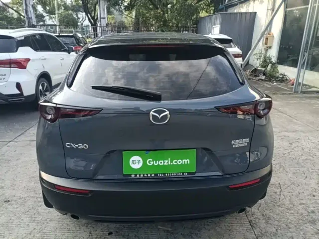 Mazda CX-30 — Фото автомобиля 5