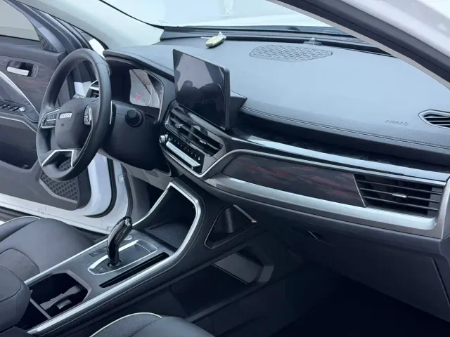 Haval H6 — Фото автомобиля 15