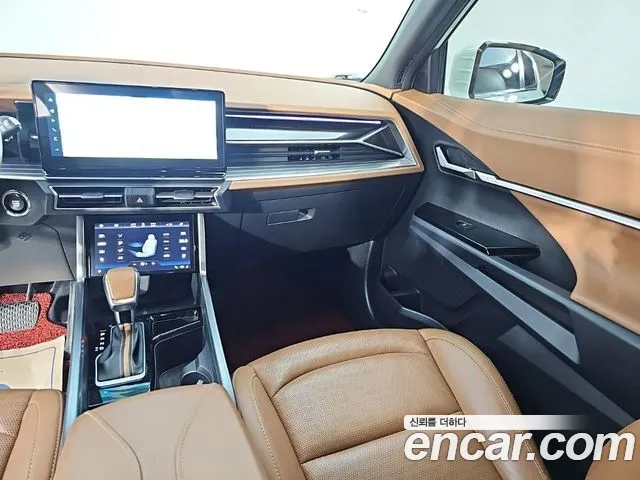 KGM Torres — Фото автомобиля 10