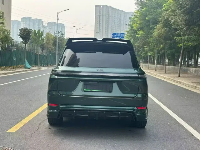 Li Auto L9 — Фото автомобиля 8