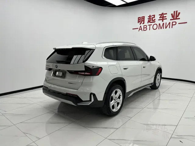 BMW X1 — Фото автомобиля 9