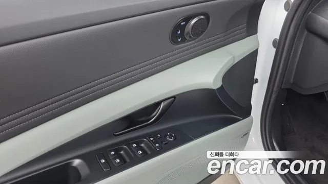 Hyundai Avante — Фото автомобиля 23