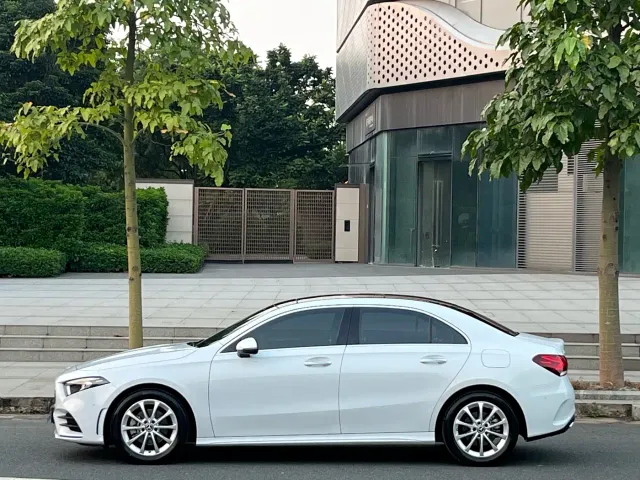 Mercedes-Benz A-Class — Фото автомобиля 8