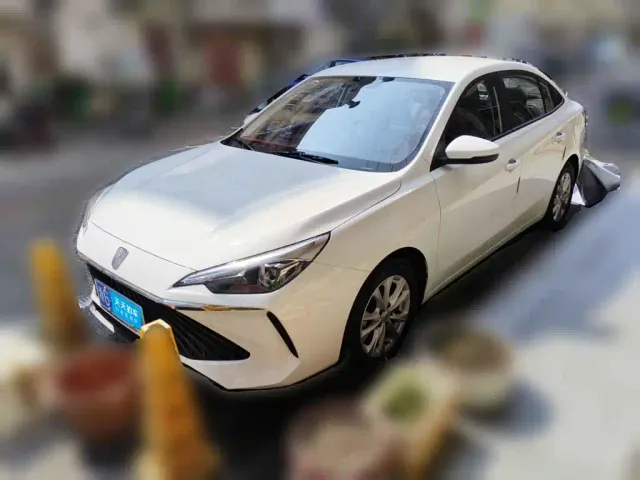 Фотография автомобиля — Roewe i5