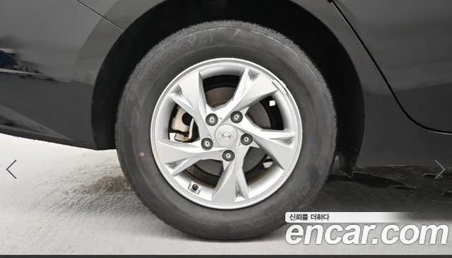 Hyundai Avante CN7 — Фото автомобиля 4