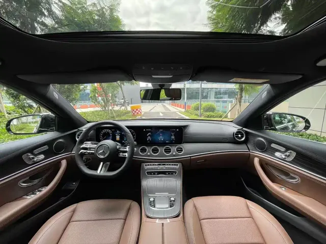 Mercedes-Benz Mercedes-Benz E-Class 2022 Model Facelift III E 300 L Sport Fashion — Фото автомобиля 14