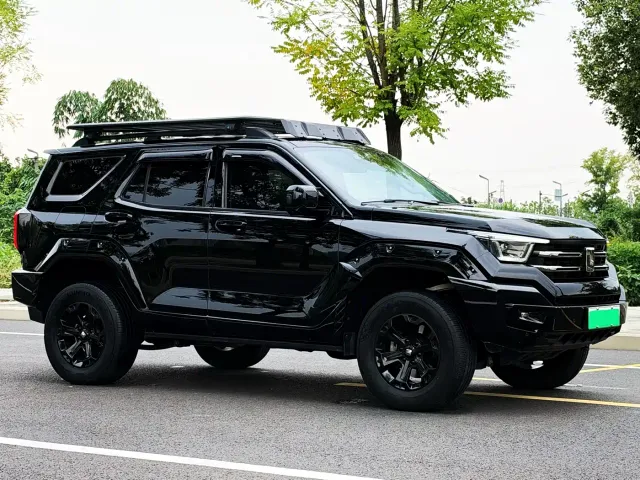 Tank Tank 400 New Energy 2024 Hi4-T Off-Road Edition — Фото автомобиля 3