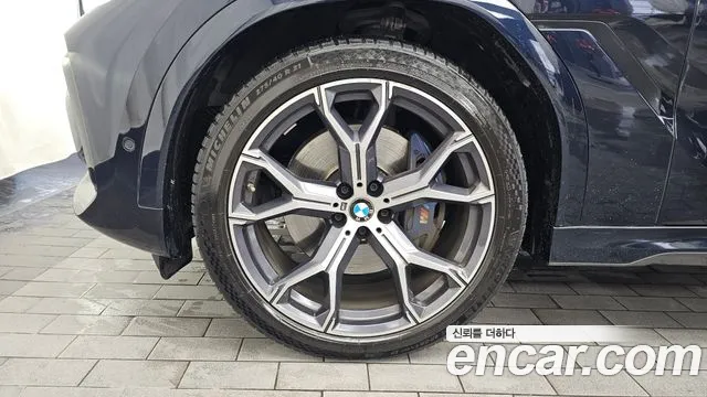 BMW X6 — Фото автомобиля 4