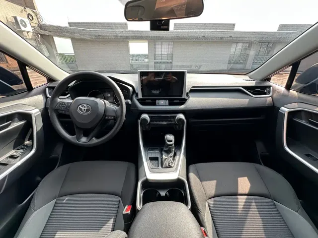 Toyota Wildlander — Фото автомобиля 11