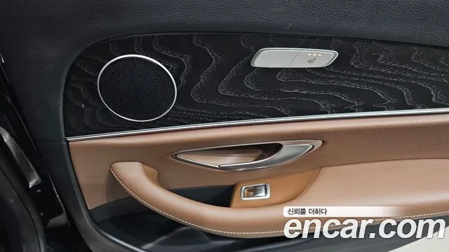 Mercedes-Benz E-Class W213 — Фото автомобиля 29