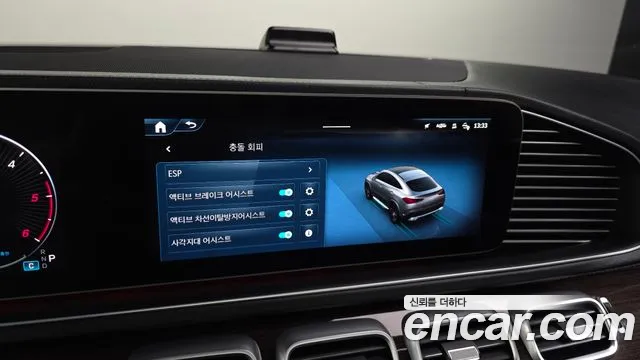 Mercedes-Benz GLE-Class — Фото автомобиля 28