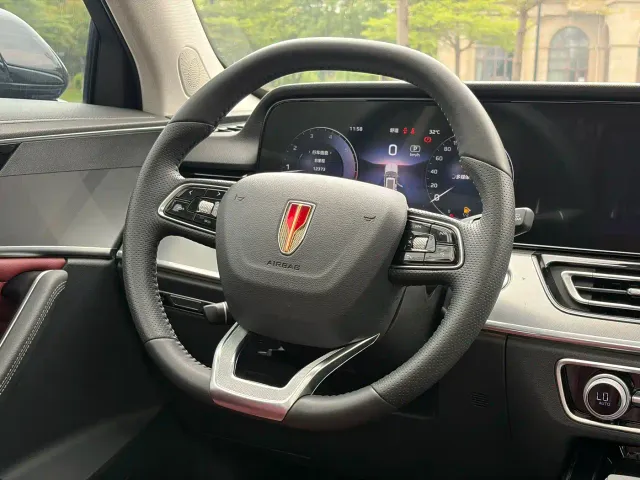 Hongqi HS5 — Фото автомобиля 20