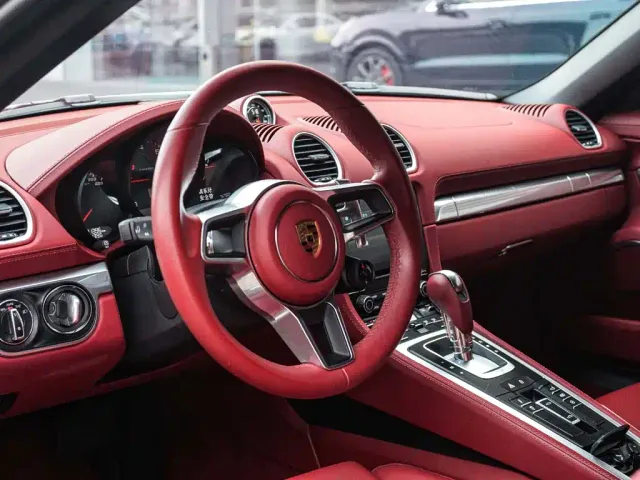Porsche 718 — Фото автомобиля 4