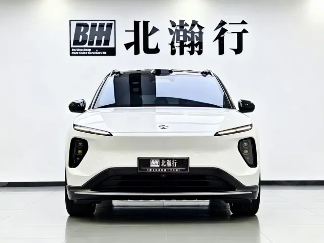 Nio ES6 — Фото автомобиля 2