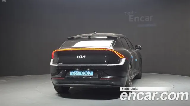 Kia EV6 — Фото автомобиля 4