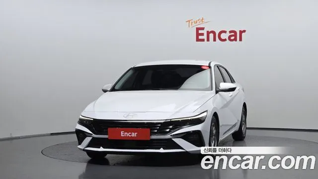 Hyundai Avante — Фото автомобиля 3