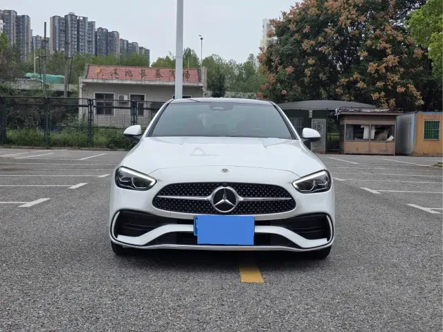Mercedes-Benz C-Class — Фото автомобиля 2