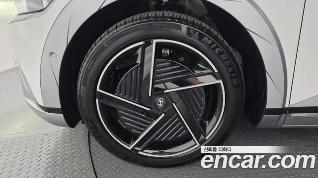Hyundai Ioniq 5 Ioniq 5 (New) — Фото автомобиля 5