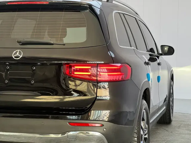 Mercedes-Benz GLB-Class — Фото автомобиля 27