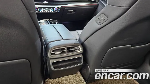 Genesis G80 Бензин 2.5 турбо AWD — Фото автомобиля 28
