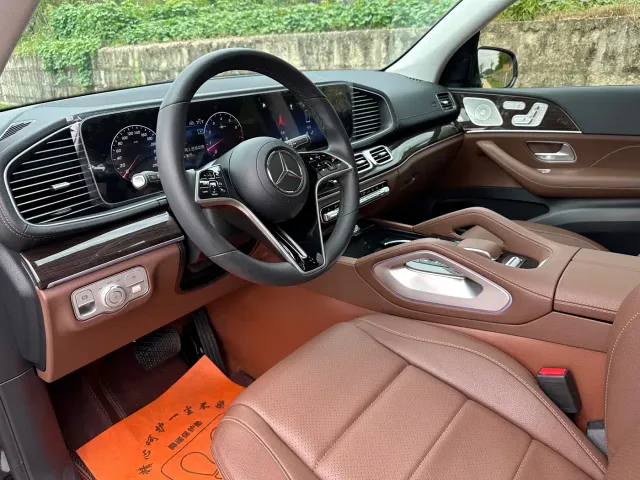 Mercedes-Benz GLE-Class — Фото автомобиля 6