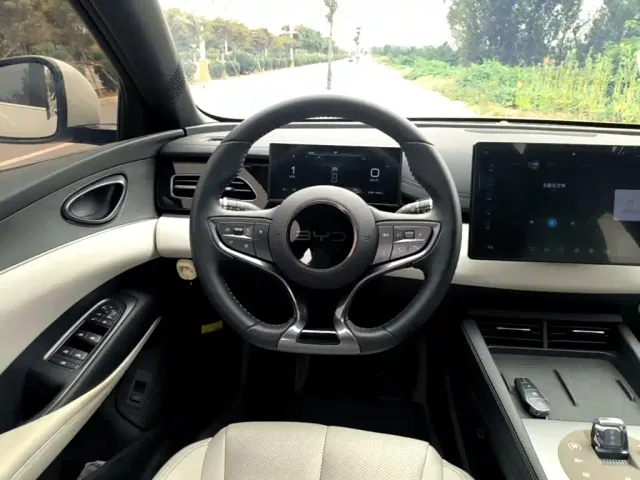BYD Seal 06 — Фото автомобиля 10