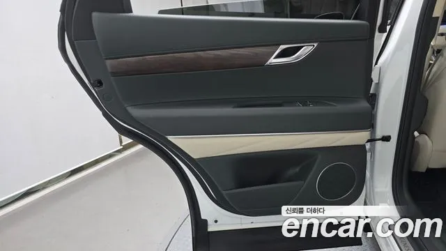 Genesis GV80 — Фото автомобиля 14