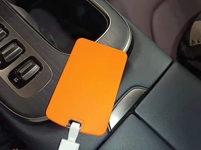 Xiaomi SU7 — Фото автомобиля 8