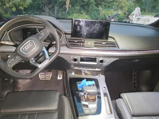 Audi Q5L — Фото автомобиля 12